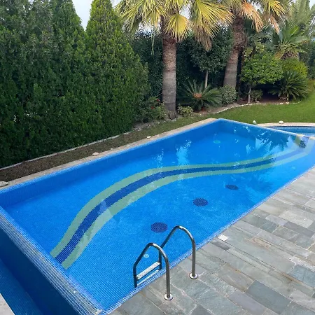 Villa Amorosa 14 *