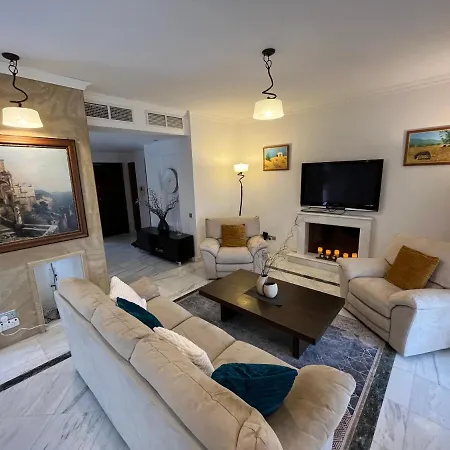 Villa Amorosa 14 *