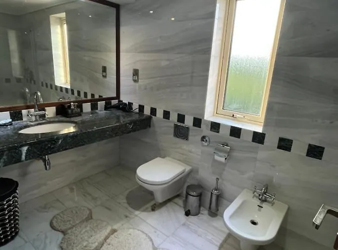 Amorosa 14 ヴィラ *