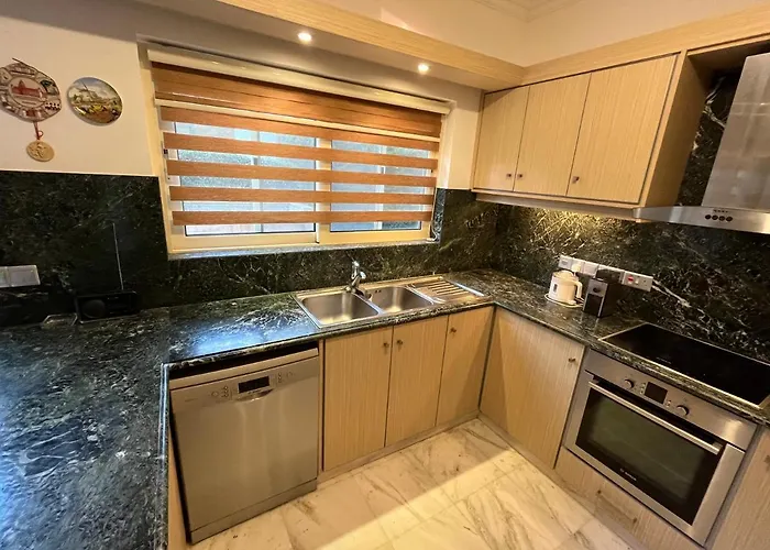 ヴィラ Amorosa 14 *